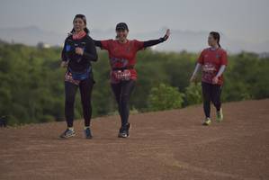 BIB: 427
                            <button type="button" onclick="openModal(5133294)" class="btn btn-primary btn-sm float-right btn-popup" data-toggle="modal" data-target=".modal-high-quality">
                        <i class="fas fa-shopping-cart"></i> Add to Cart
                    </button>
                                            <button type="button" onclick="isThisMe(5133294, true)" class="btn btn-success btn-sm float-right btn-popup btn-isme hidden" data-toggle="tooltip" data-placement="bottom" title="นี่คือรูปของคุณใช่ไหม คลิกที่นี่เพื่อเอาเข้าอัลบั้ม">
                        <i class="fas fa-plus"></i> Add to album
                    </button>
                    <button type="button" onclick="isThisMe(5133294, false)" class="btn btn-warning btn-sm float-right btn-popup btn-isnotme hidden">
                        <i class="fas fa-ban"></i> Remove from album
                    </button>